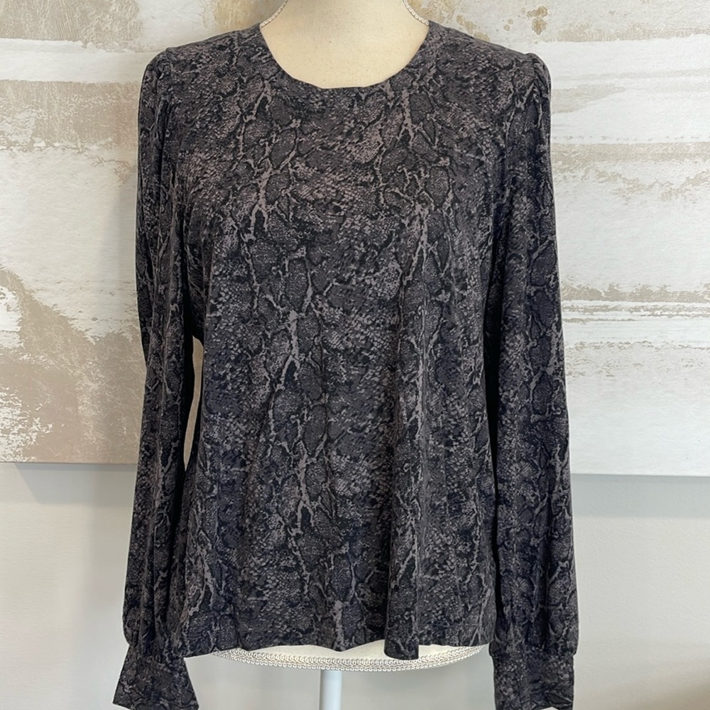 Rails Animal Print Top Size Large